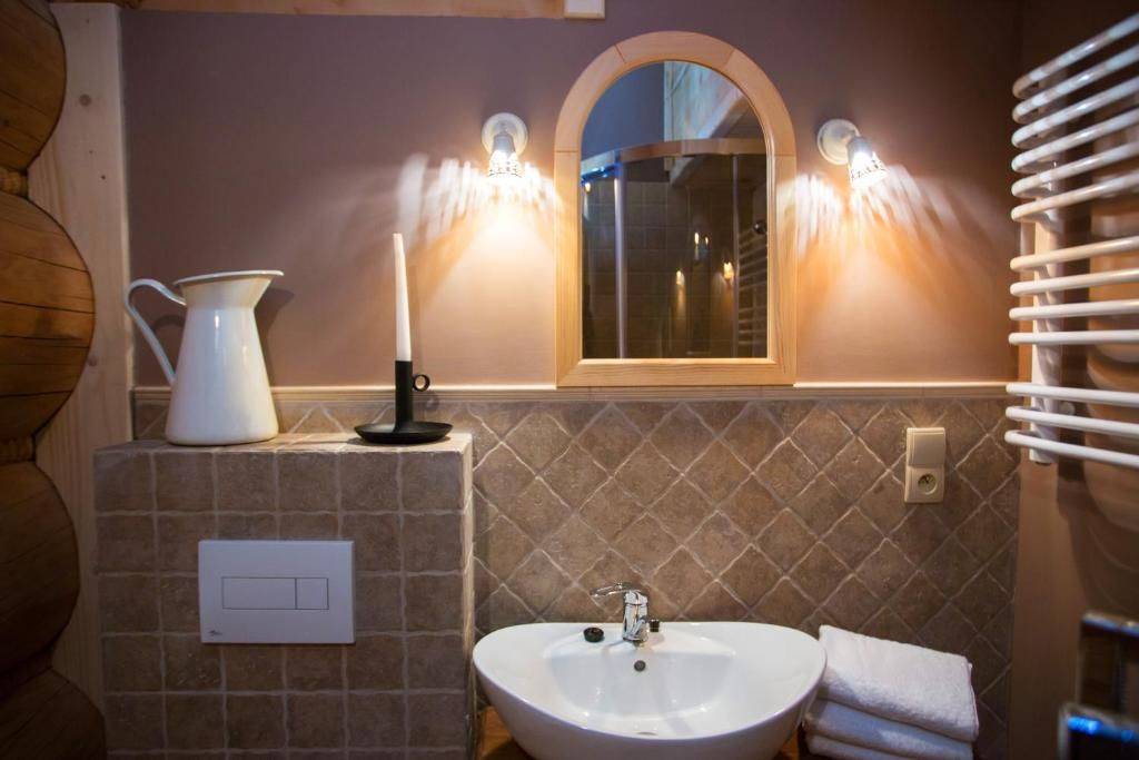 Фотографии номера Шале (для 6 взрослых) в  Domki w Białce 